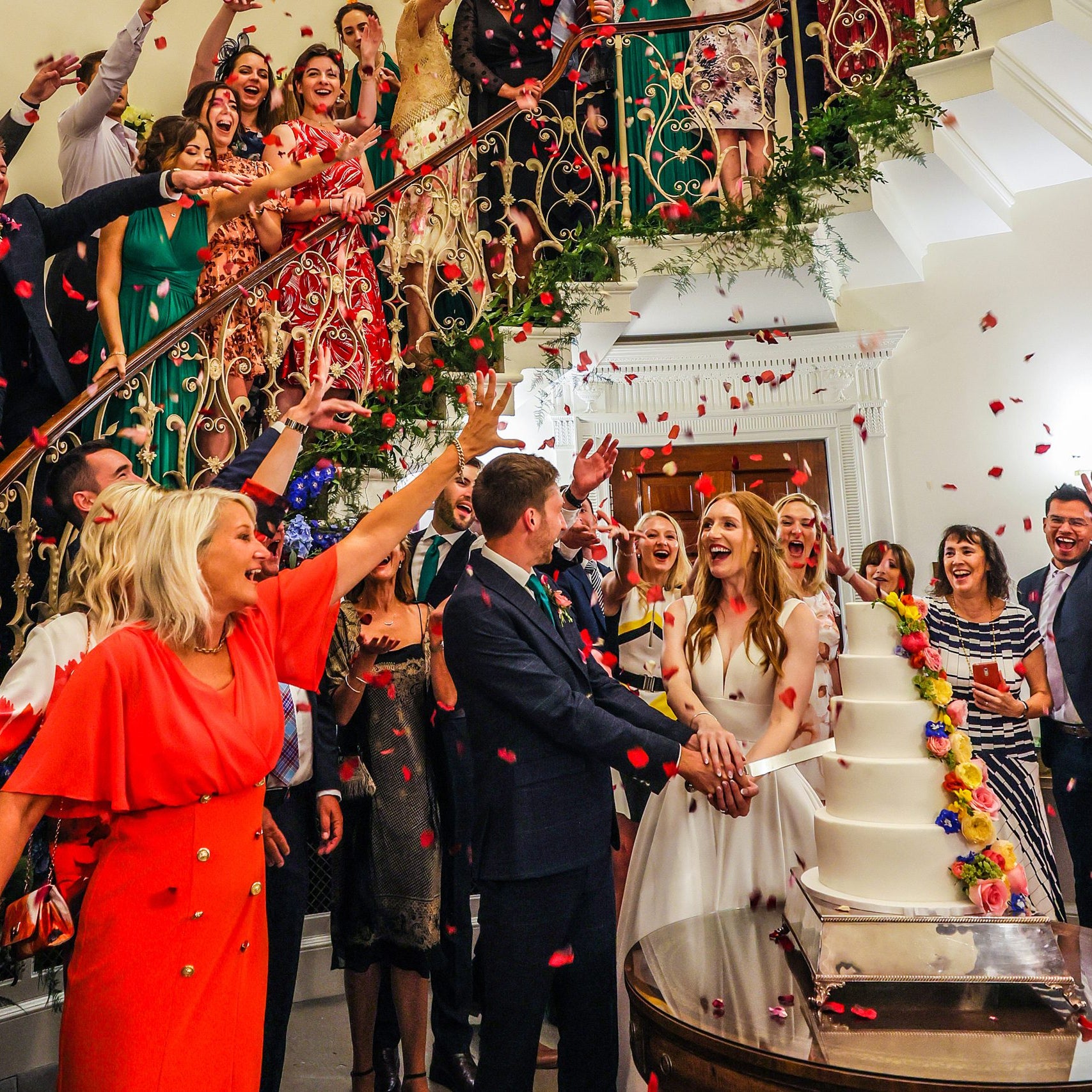 Preparing the Perfect Confetti Moment