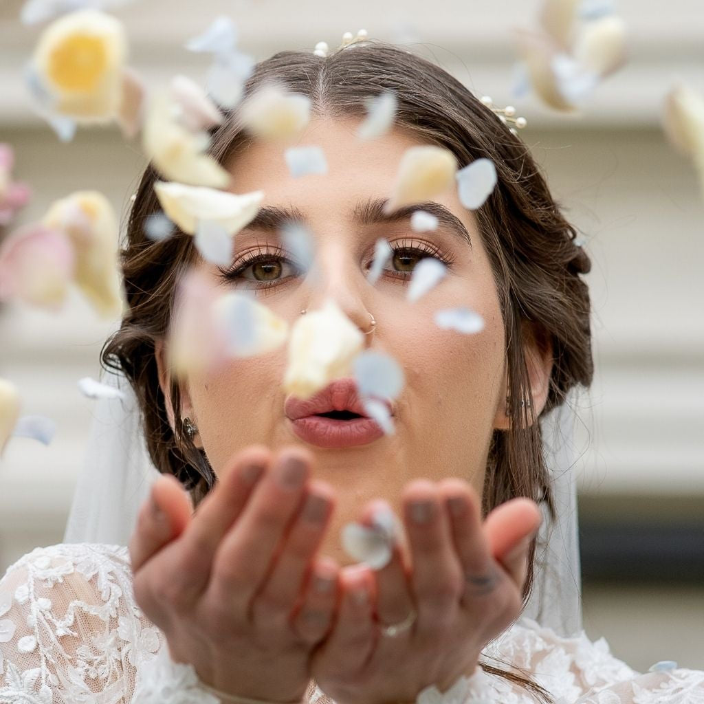 Pops of Colour: Wedding Ideas That Add Personality