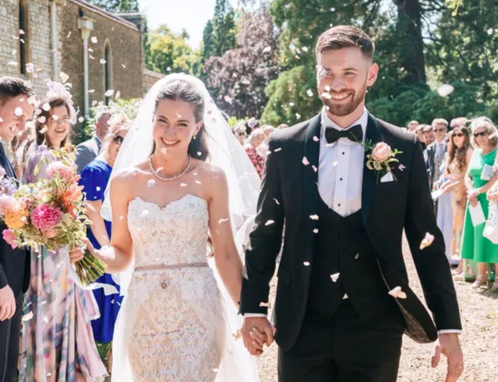 Get 15% Off Our Real Petal Confetti This Black Friday!